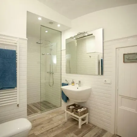 Torre Redonda - At-cc-00355 Caces