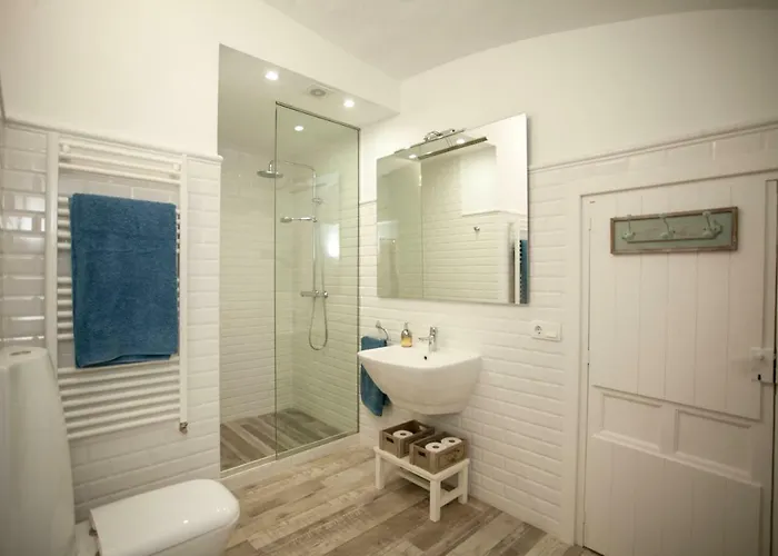 Torre Redonda - At-cc-00355 Caces